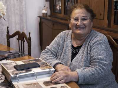 Abbiamo ripercorso la gloriosa storia di questa famiglia con la 73enne Annamaria Rizzi-Marzullo, nipote di Vitantonio, che nella propria abitazione conserva con nostalgia vecchie immagini, ritagli di giornale e quel che resta degli oggetti che un tempo arredavano gli antichi lidi